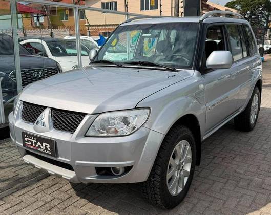 MITSUBISHI PAJERO TR4 2.0 4X2 16V 140CV FLEX 4P AUTOMÁTICO MITSUBISHI PAJERO TR4 2.0 4X2 16V 140CV FLEX 4P AUTOMÁTICO